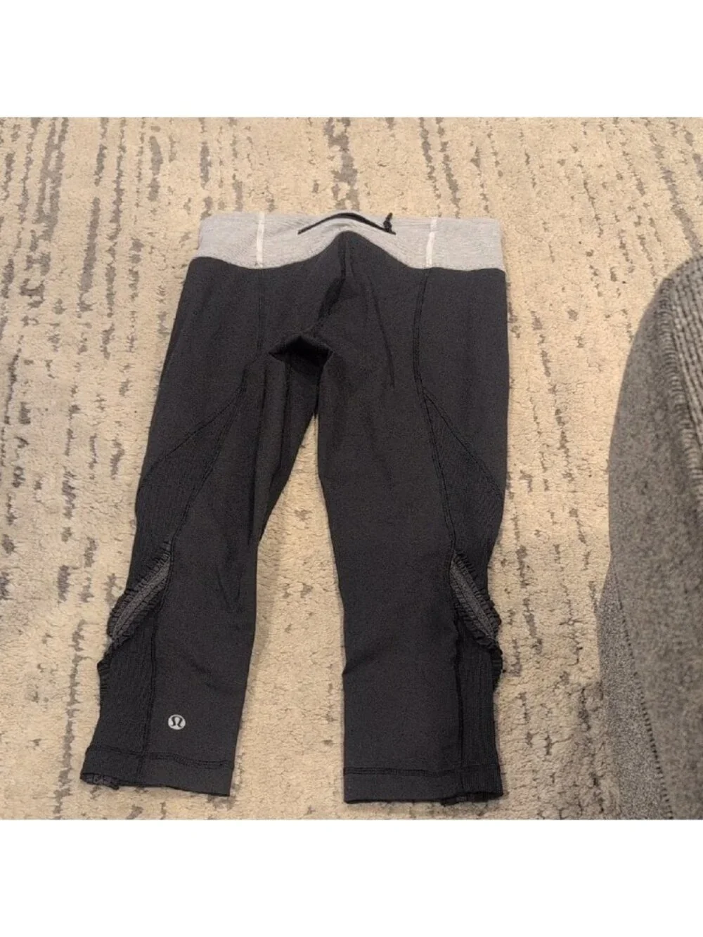 Lululemon Reflective Capri Dark Grey